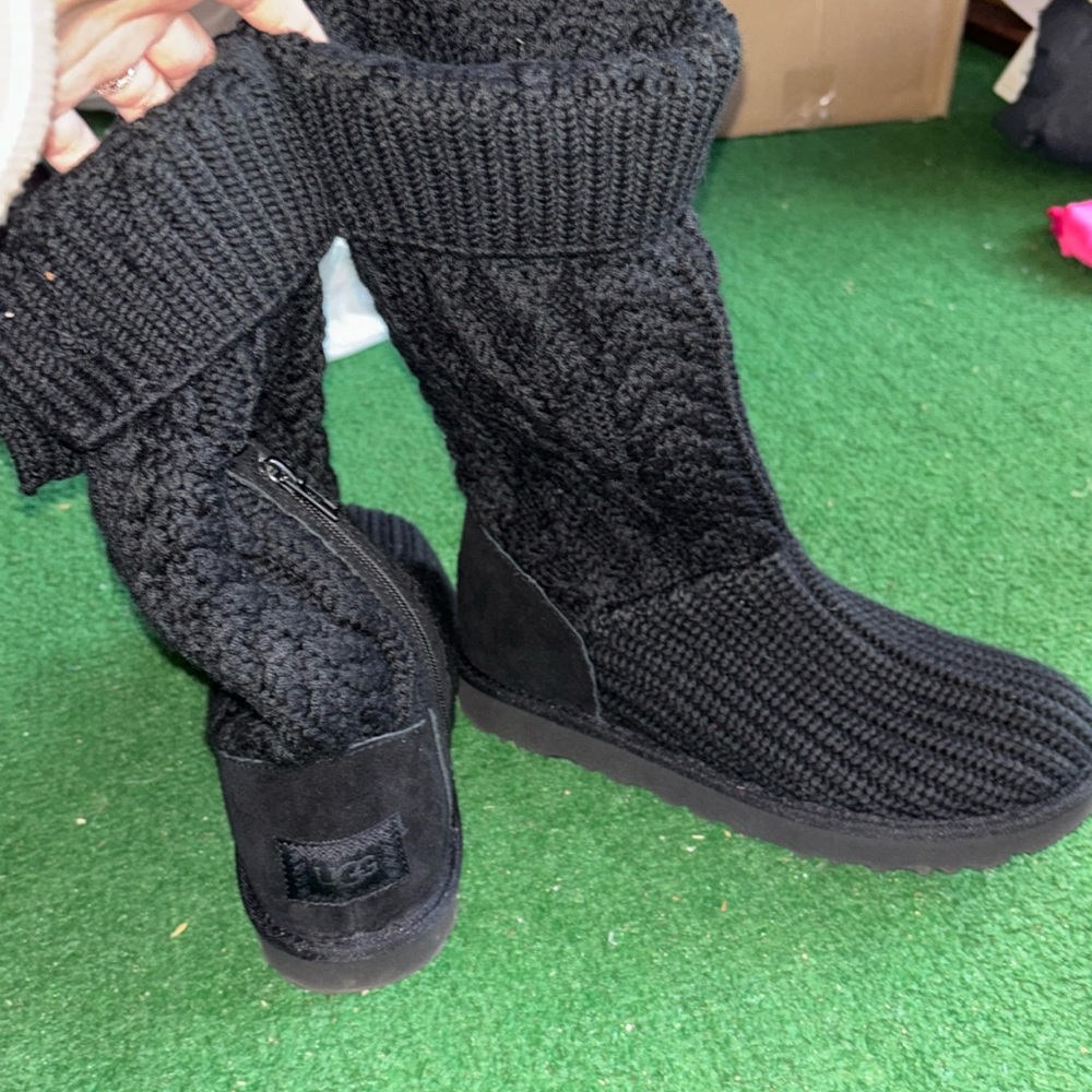 Women’s Black Knit Ugg Boots